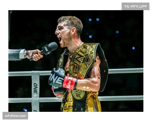 ONE冠军赛联合主赛卡里洛对决莱赛 羽量级泰拳排名之争落幕